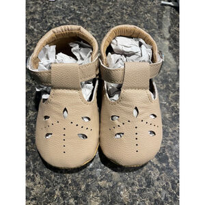 Baby Shoes Size 3 Beige Unbranded